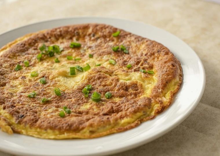 Omelet with salted & Dried Radish 菜脯煎蛋