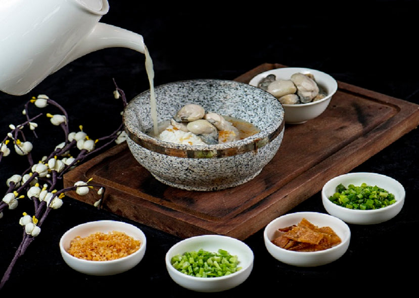 Oyster “Pao Fan” Porridge 潮式蚝仔泡饭
