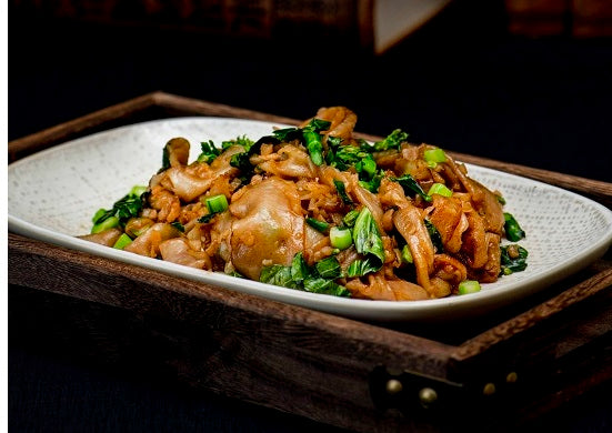 Stir Fried Rice Noodles with Minced Vegetables in XO Sauce 菜圃粿条