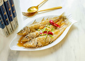 Braised Pase Pase Fish with Puning Bean Sauce  普宁豆酱沙尖鱼 (半煎煮）4PC